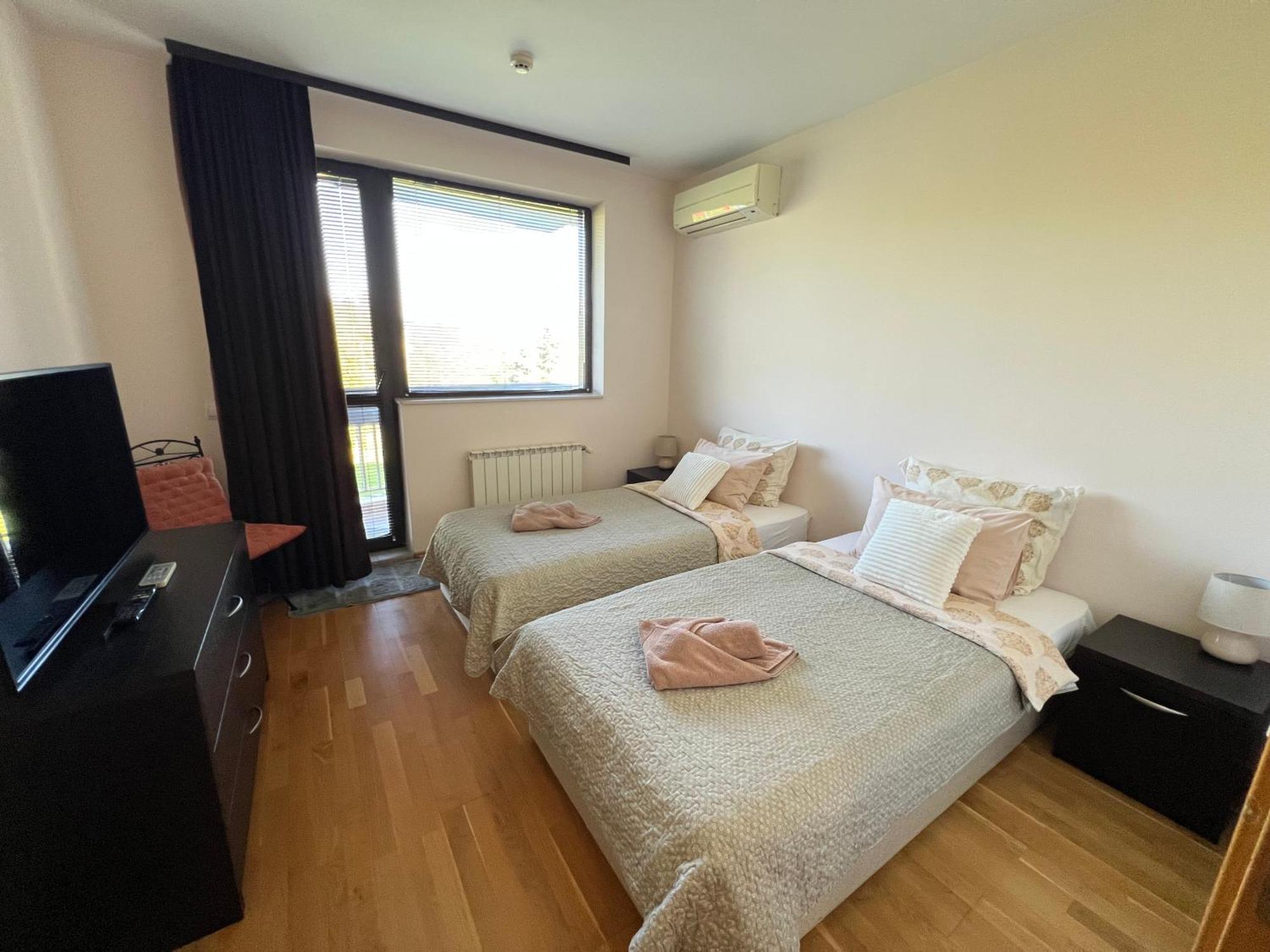 Pravets Lake Panorama Apartments Luaran gambar