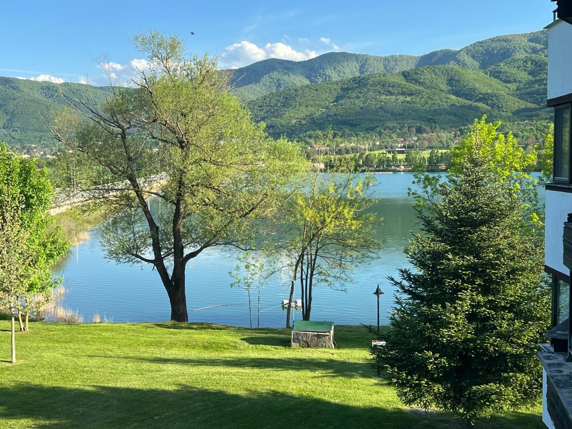 Pravets Lake Panorama Apartments Luaran gambar